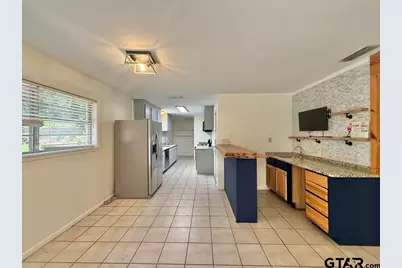7618 Brookhollow Dr, Tyler, TX 75707 - Photo 4