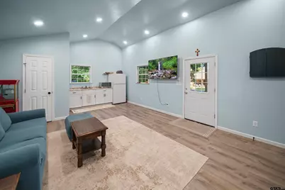 9253 County Road 3426, Brownsboro, TX 75756 - Photo 36