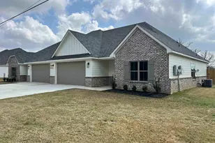 10681 County Rd 152 W, Bullard, TX 75757 - Photo 2