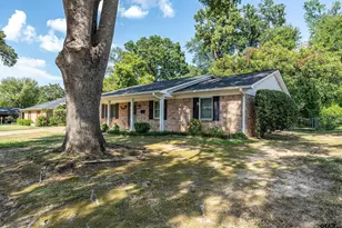 910 Bama, Tyler, TX 75701 - Photo 2