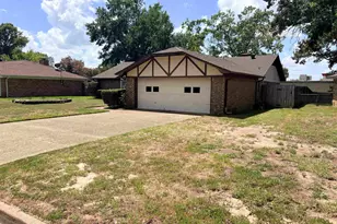 6813 Southplace Dr, Tyler, TX 75703 - Photo 4