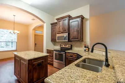 504 Happy Cir, Whitehouse, TX 75791 - Photo 10