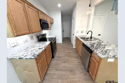 210 Scenic Loop, Hawkins, TX 75765 - Photo 2