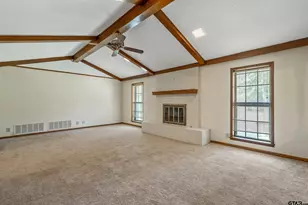 2814 Pineview, Tyler, TX 75704 - Photo 8