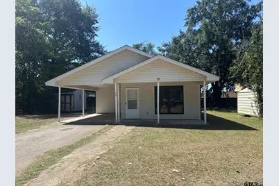 312 E Eddy, Gladewater, TX 75647 - Photo 1