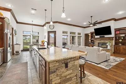 115 Circle Club Ln, Longview, TX 75602 - Photo 16