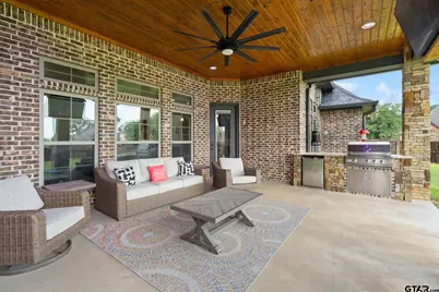 115 Circle Club Ln, Longview, TX 75602 - Photo 4