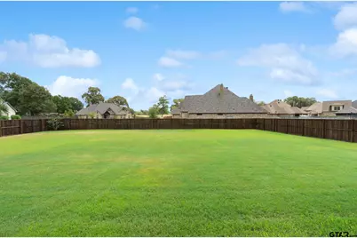 115 Circle Club Ln, Longview, TX 75602 - Photo 38