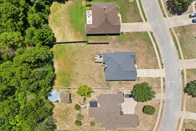 245 Heritage Ct, Lindale, TX 75771 - Photo 38
