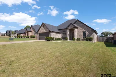 11966 Gillian Court, Tyler, TX 75703 - Photo 4