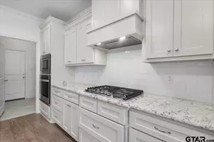 11966 Gillian Ct, Tyler, TX 75703 - Photo 18