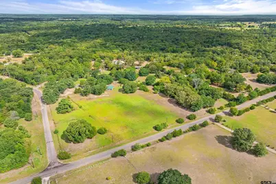 200 County Road 4253, Palestine, TX 75801 - Photo 18