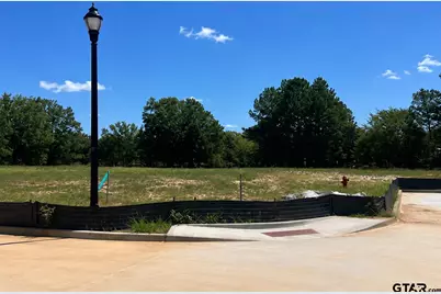 588 Pin Oak, Chandler, TX 75758 - Photo 2