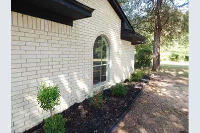 1703 Briarwood St, Gilmer, TX 75644 - Photo 44