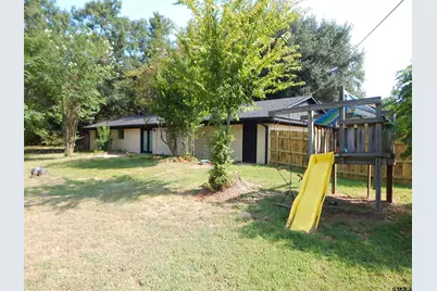 1703 Briarwood St, Gilmer, TX 75644 - Photo 26