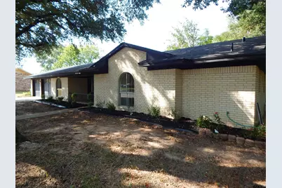 1703 Briarwood St, Gilmer, TX 75644 - Photo 4