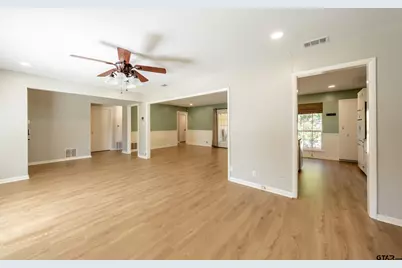 3403 Lynnwood Dr, Tyler, TX 75701 - Photo 6