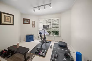 1950 Stonehill, Tyler, TX 75703 - Photo 32