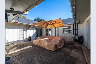 8212 Cambridge Rd, Tyler, TX 75703 - Photo 32