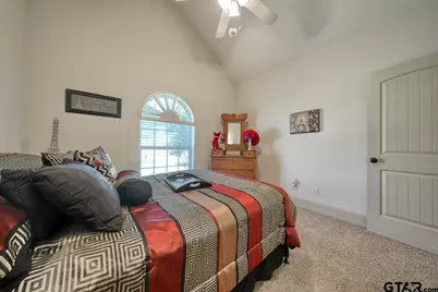 209 Heritage Ct, Lindale, TX 75771 - Photo 34