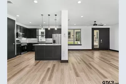 1212 Centennial Trl Unit A, Tyler, TX 75703 - Photo 4