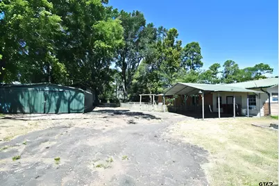 111 E Oak St, Yantis, TX 75497 - Photo 4