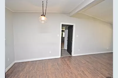 111 E Oak St, Yantis, TX 75497 - Photo 10