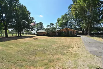 111 E Oak St, Yantis, TX 75497 - Photo 30