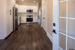 1912 Hollylake Cir, Tyler, TX 75703 - Photo 28