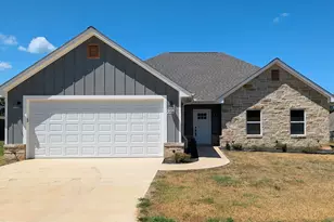 203 Toro Dr, Winona, TX 75792 - Photo 2