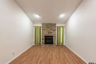 404 Hillcreek St, Whitehouse, TX 75791 - Photo 6