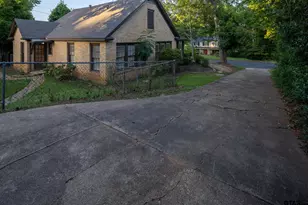 1211 S Sneed, Tyler, TX 75701 - Photo 34