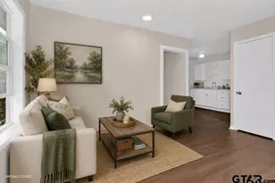 1502 E Earle St, Tyler, TX 75702 - Photo 6