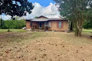 1070 Cr 1620, Crockett, TX 75835 - Photo 2