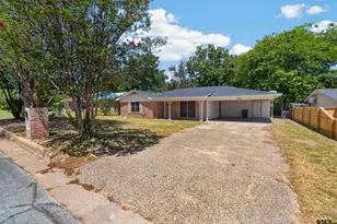 3041 Lakewood Dr, Tyler, TX 75702 - Photo 2
