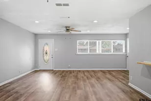 2340 Hunter St, Tyler, TX 75701 - Photo 6