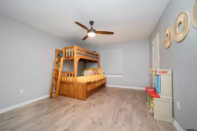 1302 Dennis, Longview, TX 75605 - Photo 20