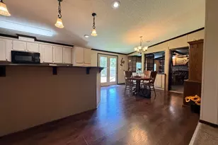 20970 Lee Ln, Chandler, TX 75758 - Photo 18