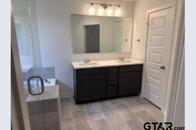 6429 Wellington Oak Avenue, Tyler, TX 75706 - Photo 4