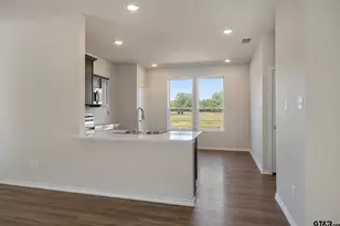 611 Park Central, Chandler, TX 75758 - Photo 8