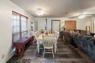 6414 Co Rd 3205, Campbell, TX 75422 - Photo 10