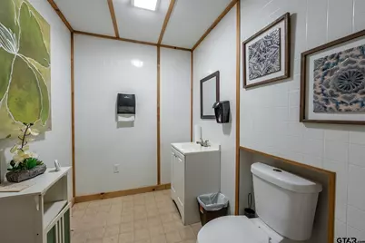 901 Vz County Road 4914, Ben Wheeler, TX 75754 - Photo 18