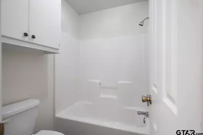 703 Daniel St, Gladewater, TX 75647 - Photo 42