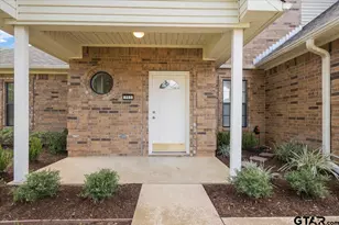 703 Daniel St, Gladewater, TX 75647 - Photo 6