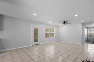 1114 Woodland Park Dr, Lindale, TX 75771 - Photo 10