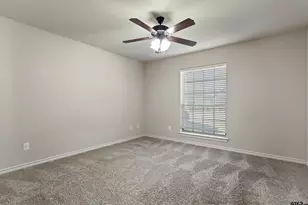 815 E Grande Ave, Tyler, TX 75703 - Photo 26