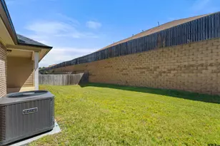 815 E Grande Ave, Tyler, TX 75703 - Photo 30