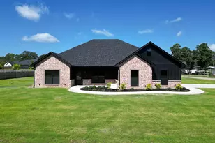 138 Cr 2461, Mineola, TX 75773 - Photo 2