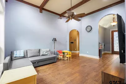 249 Heritage Ct, Lindale, TX 75771 - Photo 12