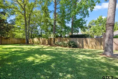 6805 Hollytree Circle, Tyler, TX 75703 - Photo 42